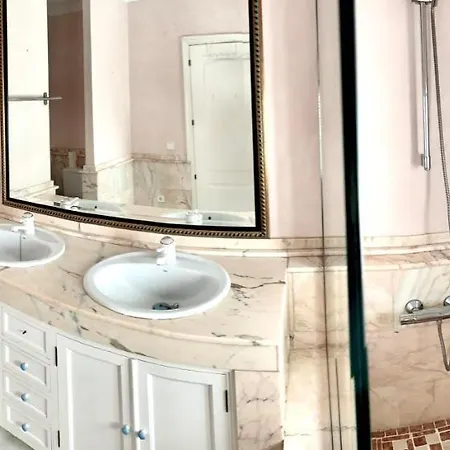 Mamre Готель типу 